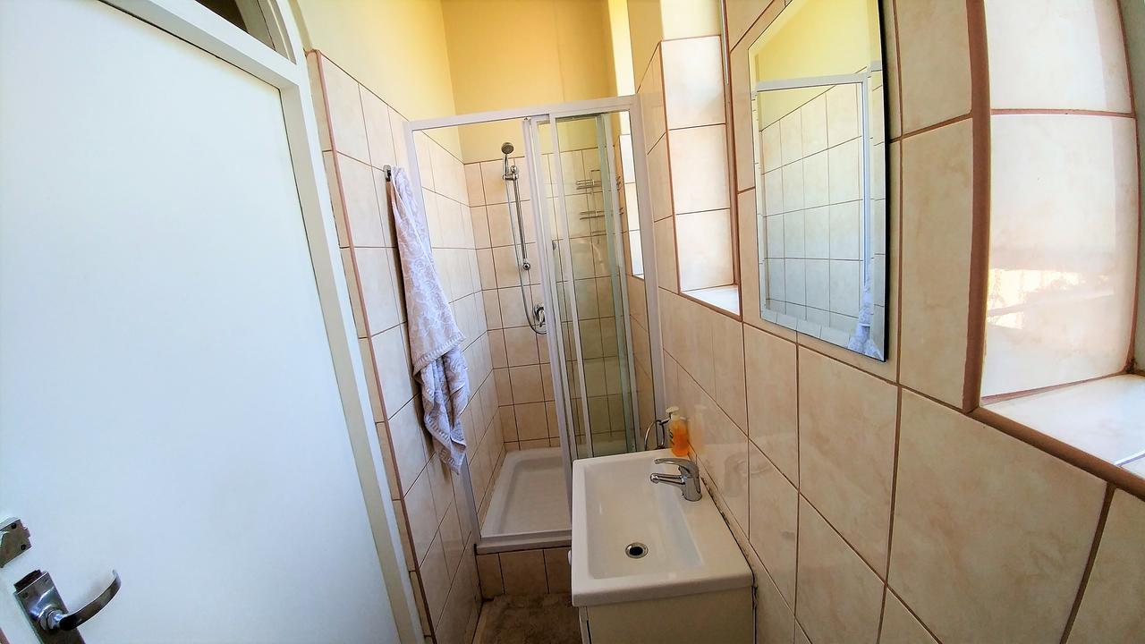 Rosa B&B Oudtshoorn Exterior foto